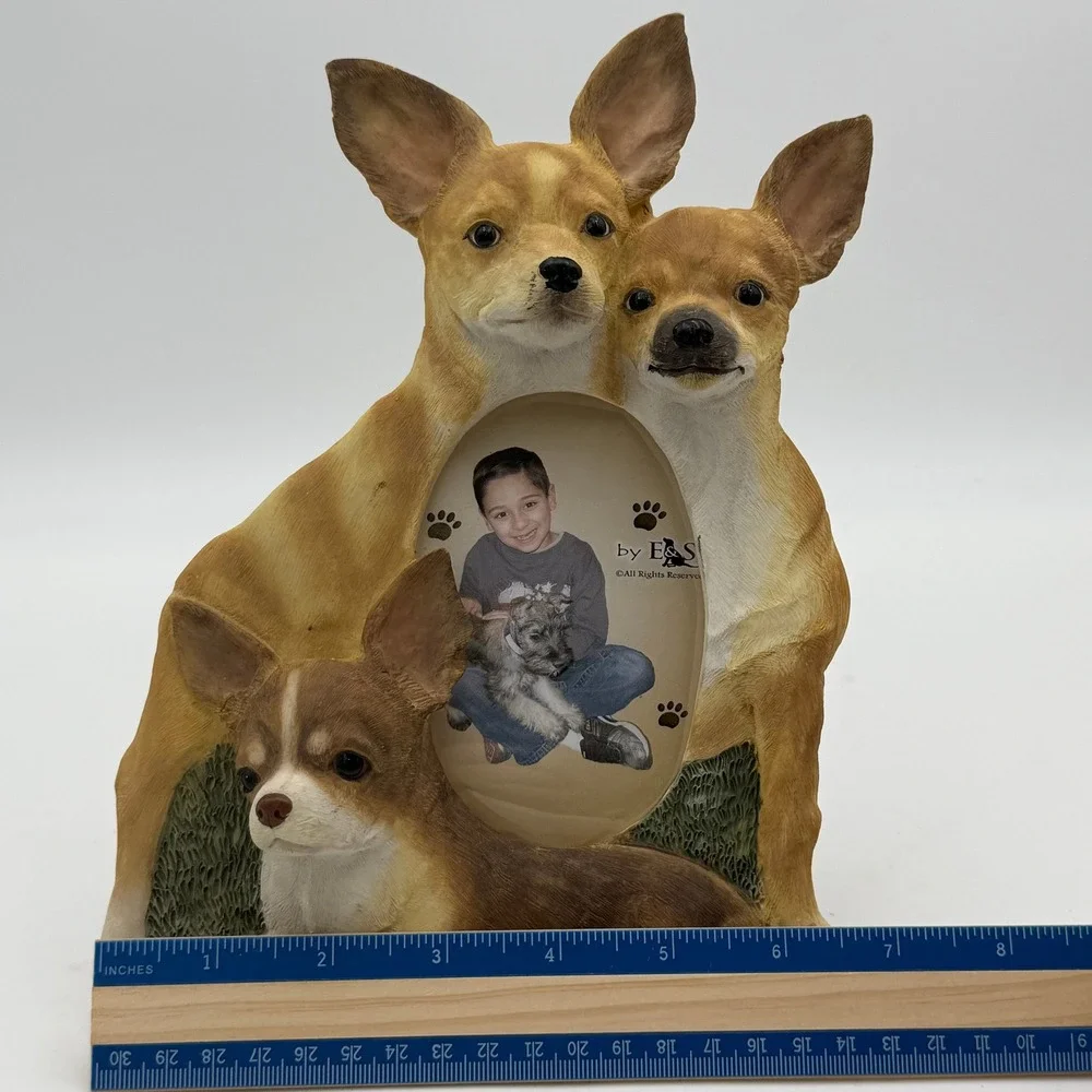 E&S Pets Chihuahua Dog Resin Picture Frame Tan White 3D Sculptural Tabletop